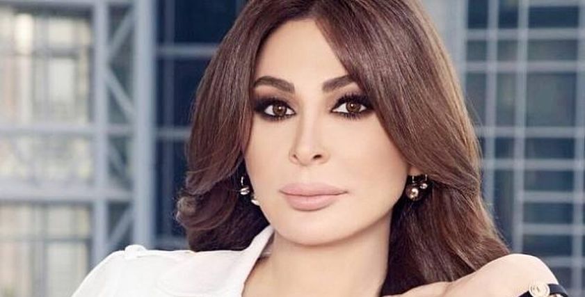 الفنانة اليسا