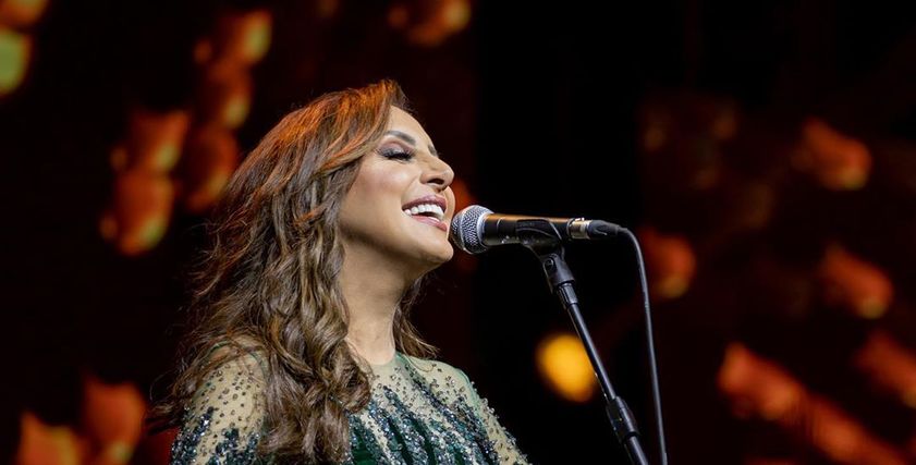 الفنانة أنغام