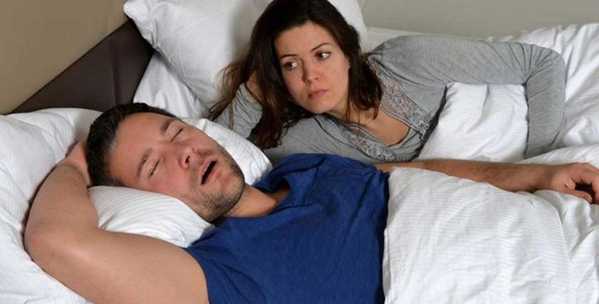أستشاري نفسي توضح أسباب الكلام أثناء النوم وطرق علاجه