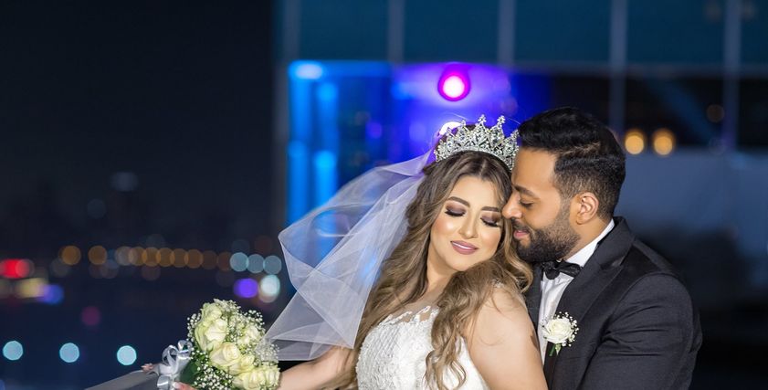 تامر عاشور وزوجته