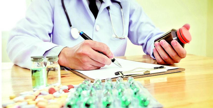 كيف ينظم المرضى مواعيد الأدوية خلال الصيام