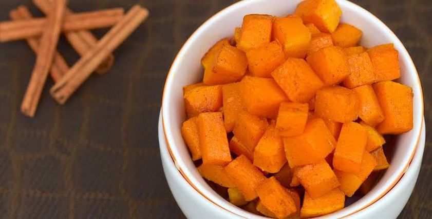 طبق بطاطا بالعسل والقرفة