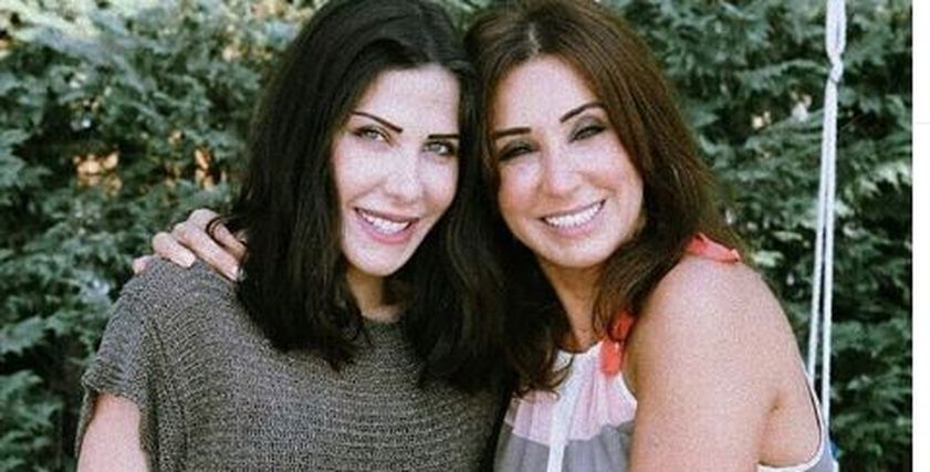نانسي عجرم ووالدتها