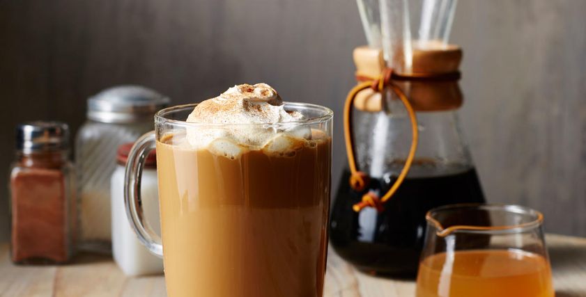  لاتيه الشوفان بالقرفة