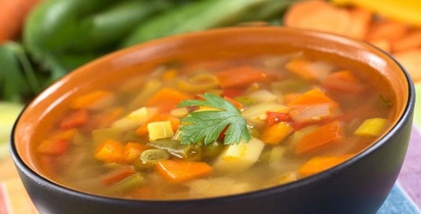 طريقة عمل شوربة الكرنب للديتوكس