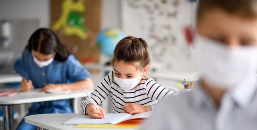 دليل الوالدين للتعامل مع نفسية أطفالهم في المدارس