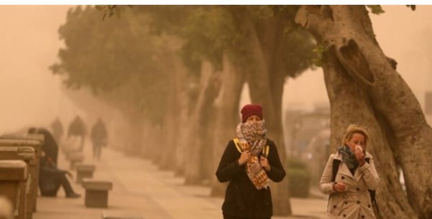 العاصفة الترابية