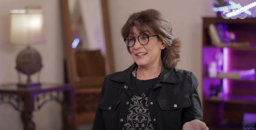 الفنانة سماح أنور