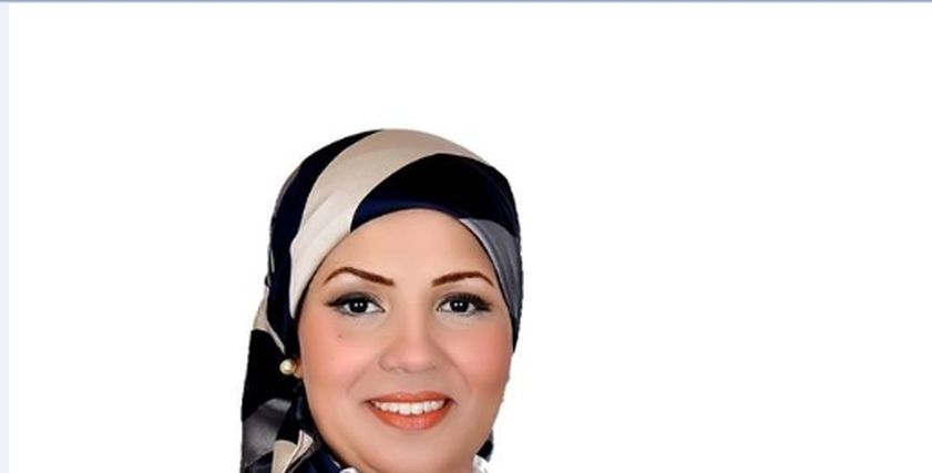 إيناس عياس