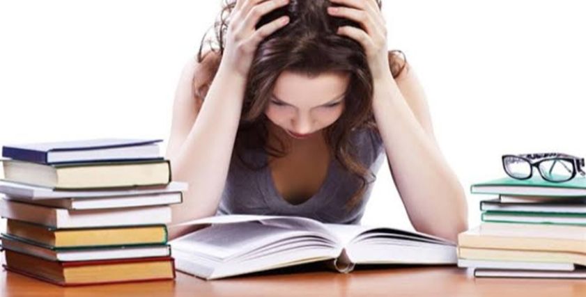 لوم الأبناء على نتائج الثانوية العامة- صورة تعبيرية