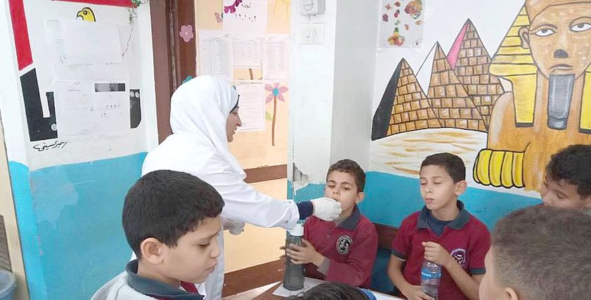 تطعيم تلاميذ المدارس - صورة أرشيفية