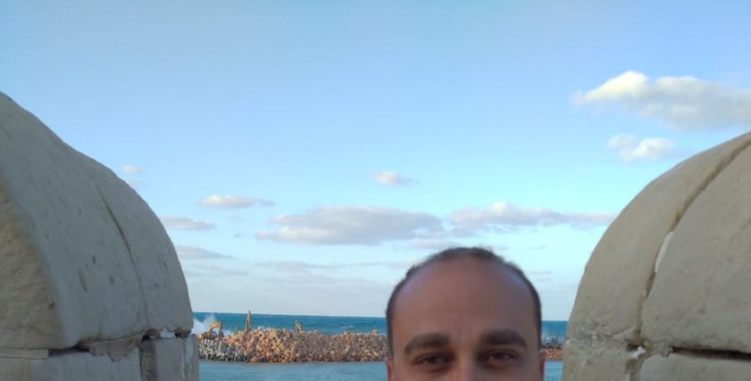 مصطفى أحمد