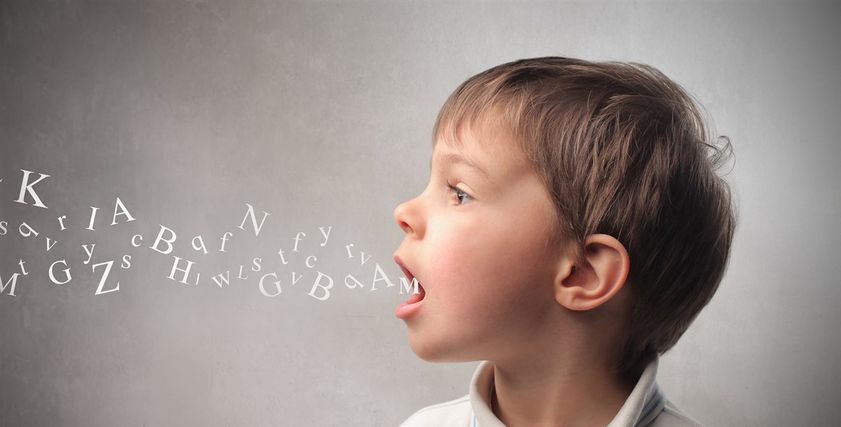 تأخر النطق عند الأطفال