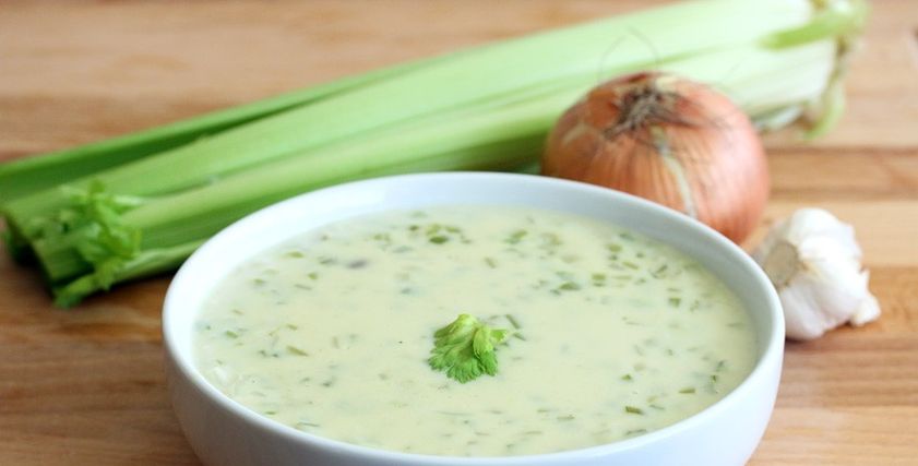 شوربة الشوفان بالكوسة