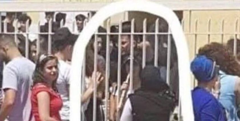 أم تقدم الشيشة لابنتها أمام لجنة ثانوية عامة