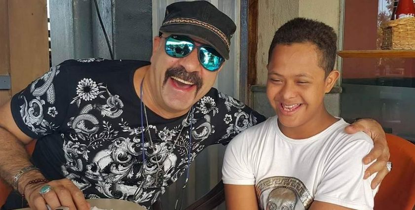 الطفل مع محمد سعد