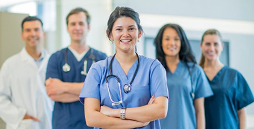 الالتحاق بكليات ومعاهد التمريض