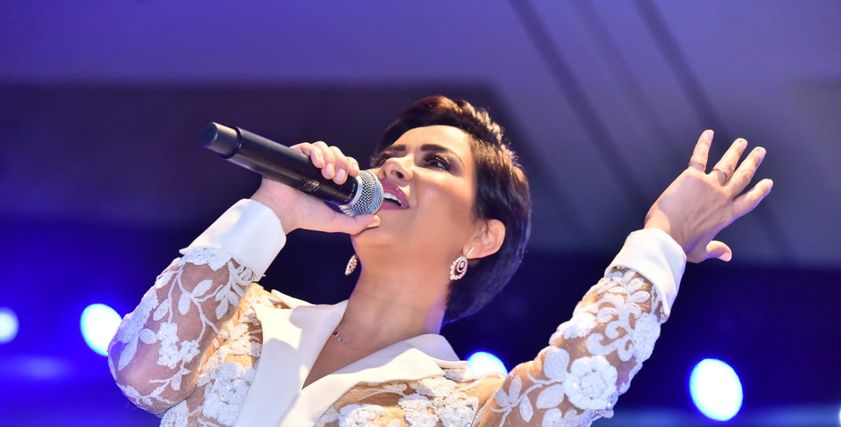 الفنانة شيرين عبدالوهاب