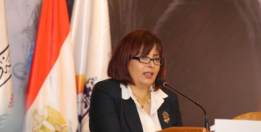 عزة العشماوي