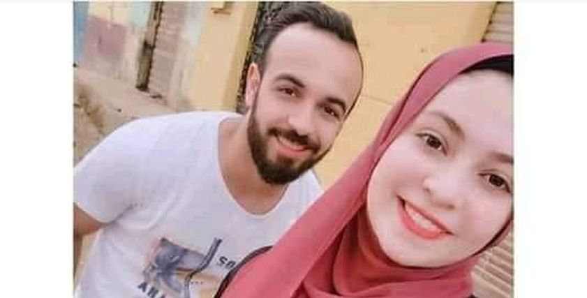 قفشة وخطيبته