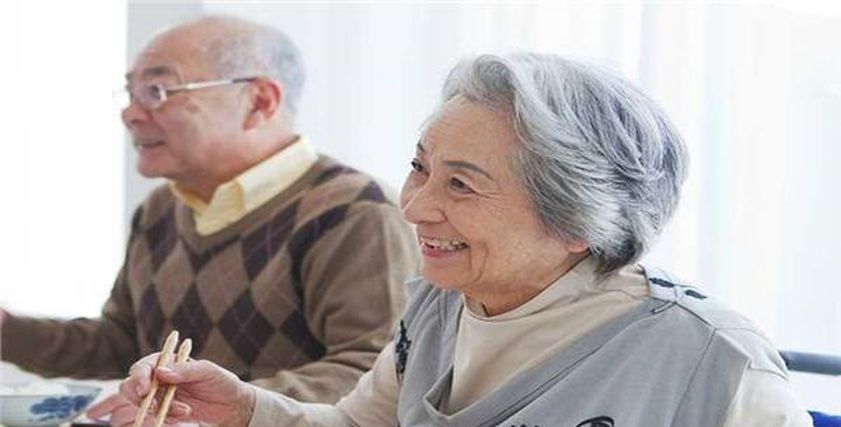 نصائح صحية غذائية لكبار السن