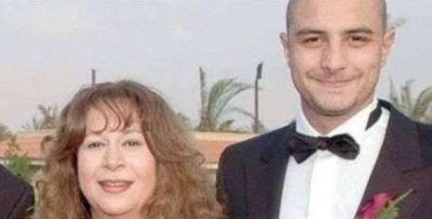 أحمد الفيشاوي وسمية الألفي
