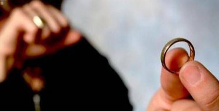 حكم المعاشرة بعد الخلع بدون عقد زواج