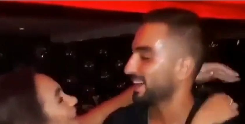 محمد الشرنوبي وزوجته