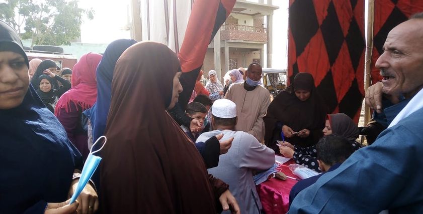 السيدات والعمل الخدمي