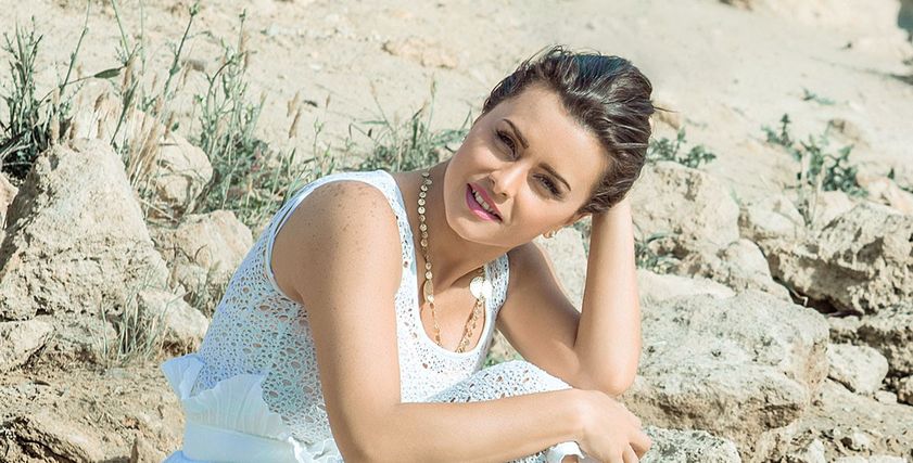 الفنانة اللبنانية نور