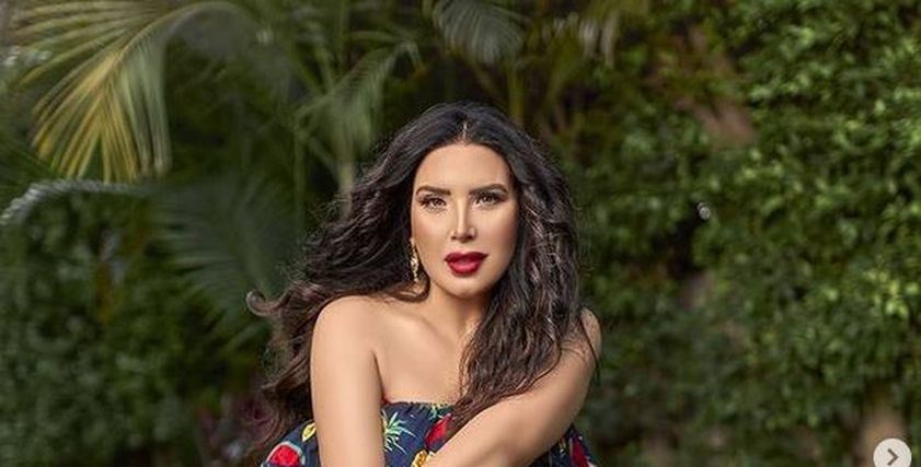 الفنانة عبير صبري