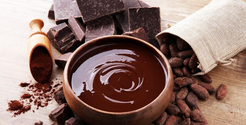 طريقة عمل صوص الشوكولاتة السائلة