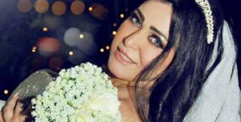 الفنانة عبير بيبرس