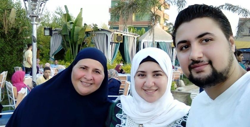 الأمهات المثاليات