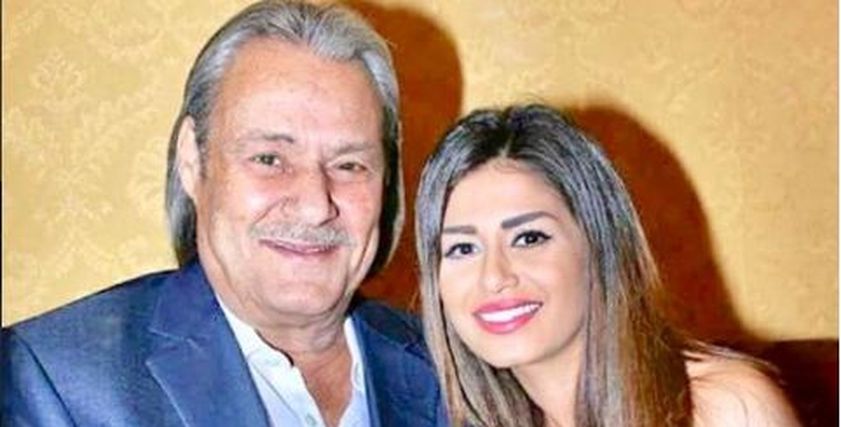 منه فضالي بعد اعلان فاروق الفيشاوي اصابته بالسرطان.. 