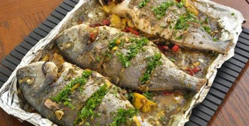 طريقة عمل السمك المشوي