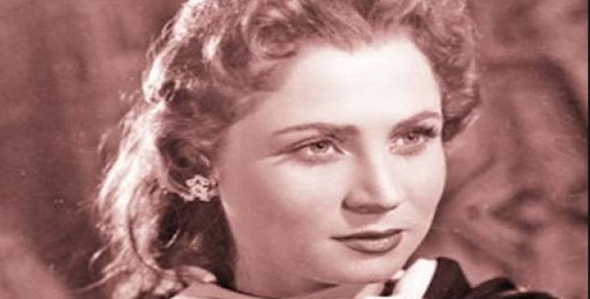 الفنانة زهرة العلا