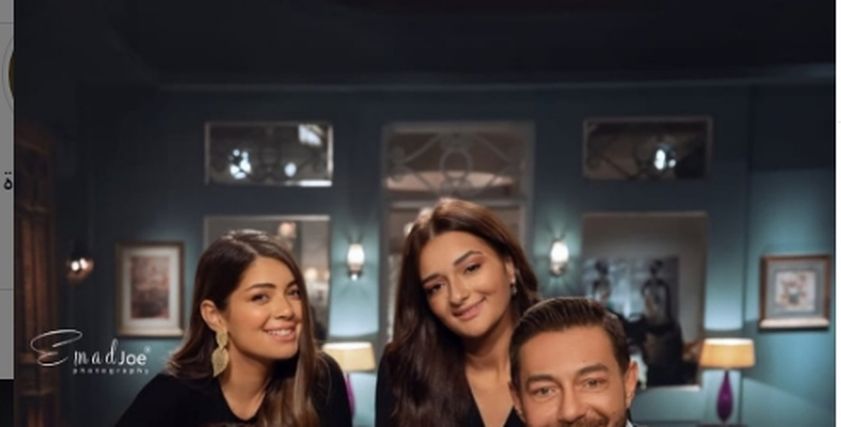 الفنانة ليلى أحمد زاهر
