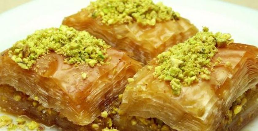 طريقة عمل البقلاوة