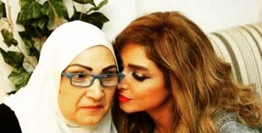 روةجينا ووالدتها