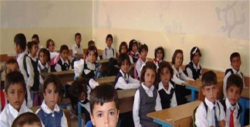 طلاب الصف الرابع الابتدائي - صورة أرشيفية