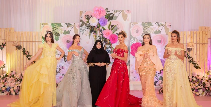 مصممة الأزياء الإماراتية منى المنصوري