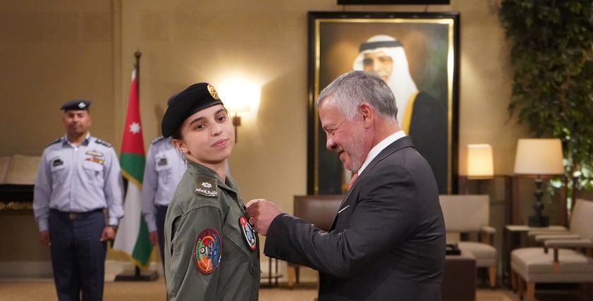 ملك الأردن وابنته الأميرة سلمى