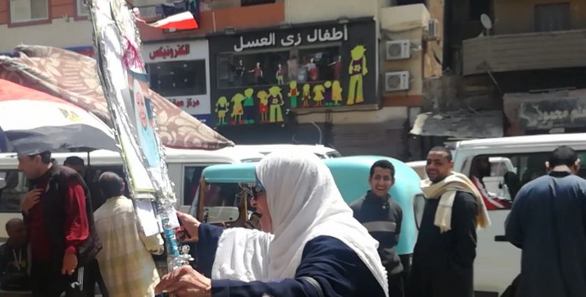 مسنة ترقص على 