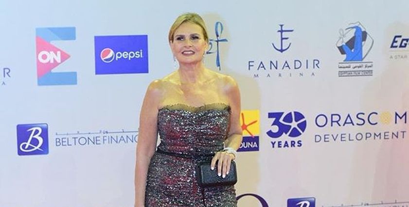 الفنانة يسرا خلال حفل افتتاح مهرجان الجونة