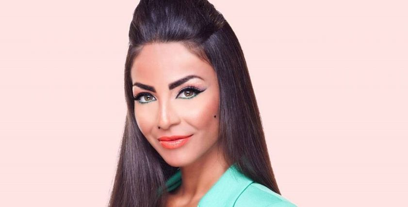 دوللي شاهين