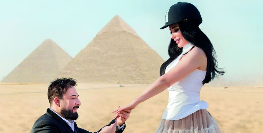 عبير صبري وزوجها