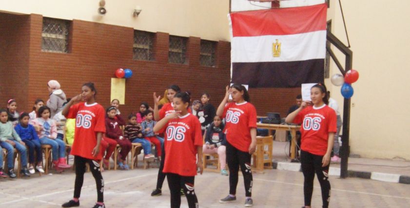 فتيات العجوزة تحتفل ب20 متفوقة دراسياً