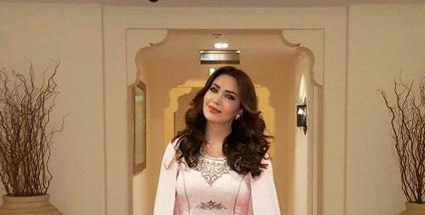 بالصور| 50 إطلالة جذابة للفنانة نسرين طافش