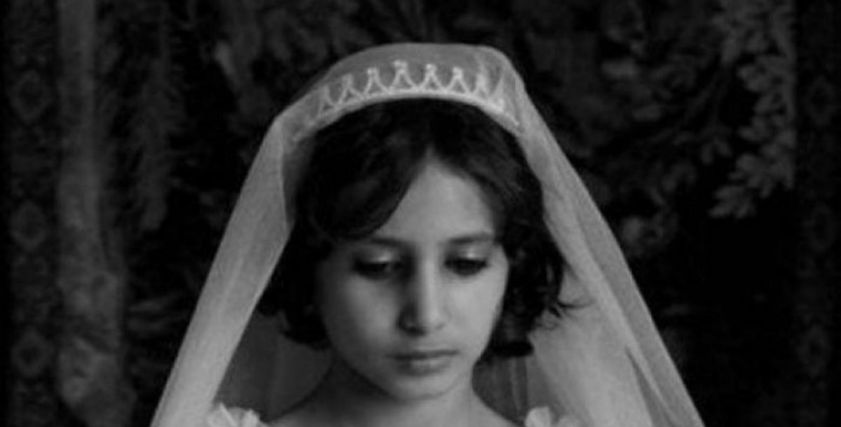 فتاة قاصر - أرشيفية